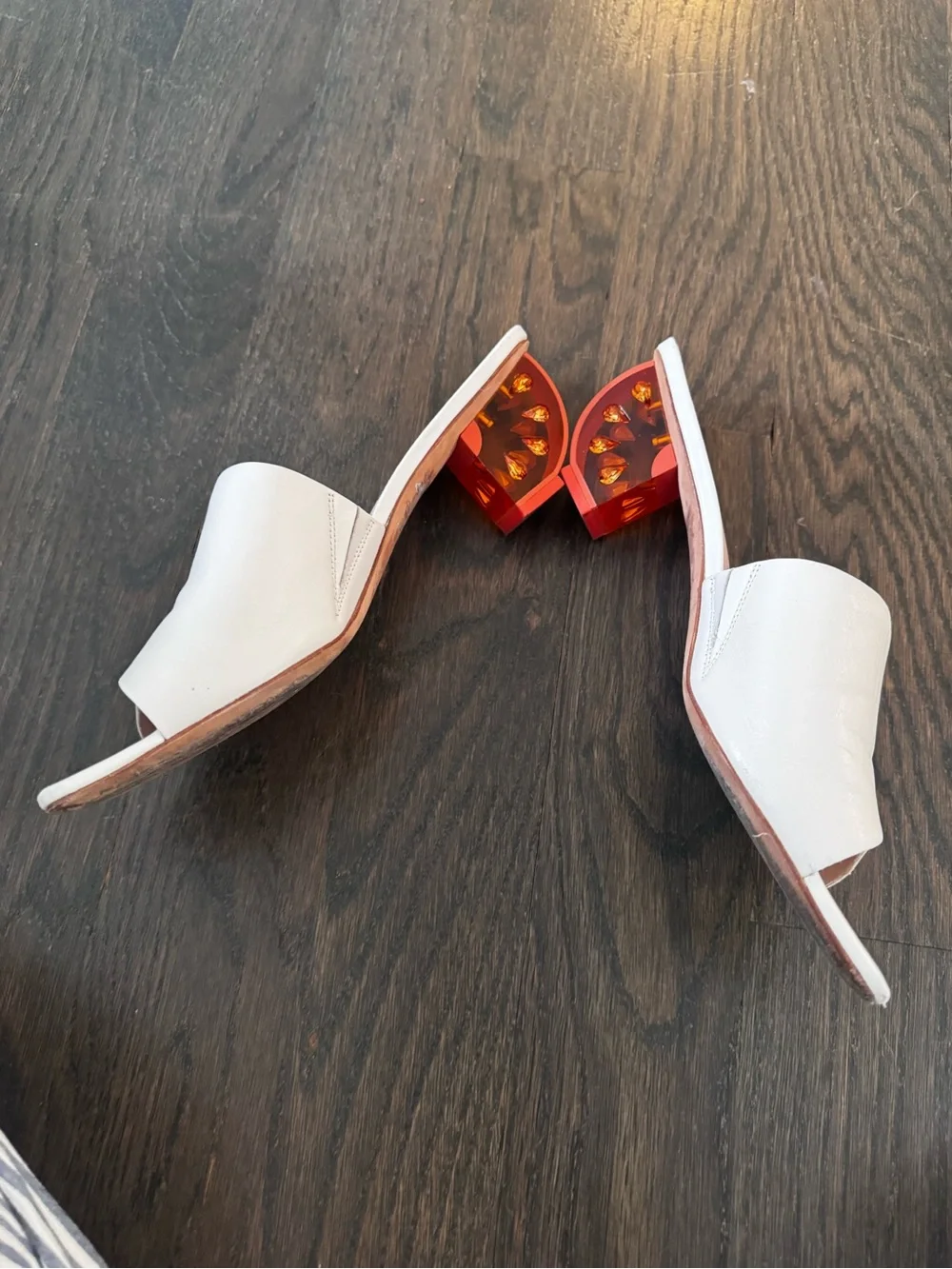 Kate Spade Citrus Slide Sandals in white/parchment - Picture 5 of 7